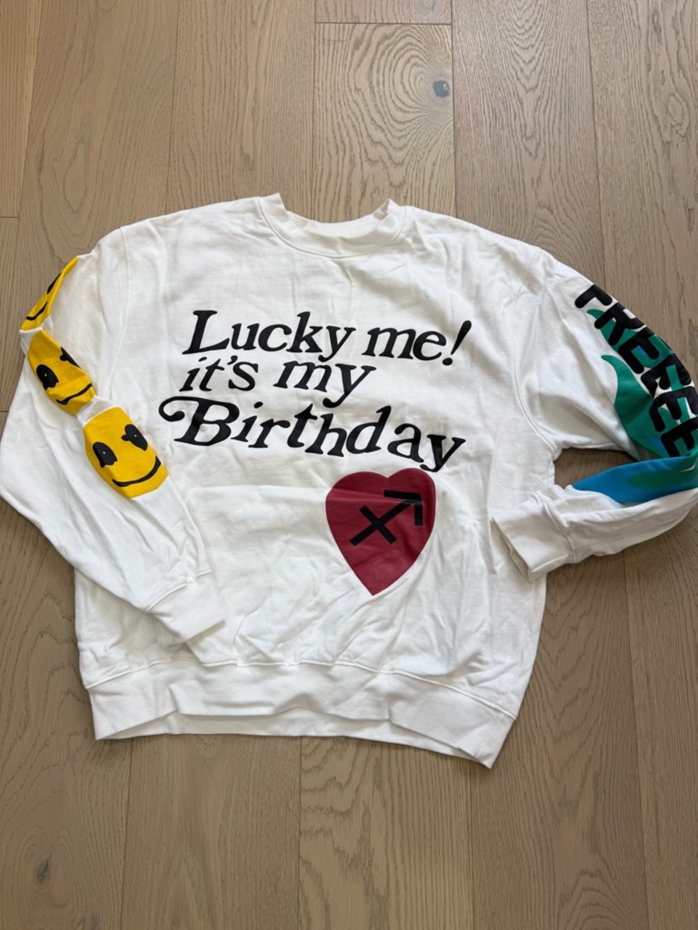Sweater with design